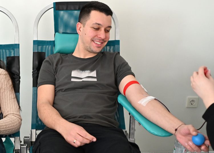 Široki Brijeg: Djelatnici Emerusa i TT Kabela darovali 20 doza krvi