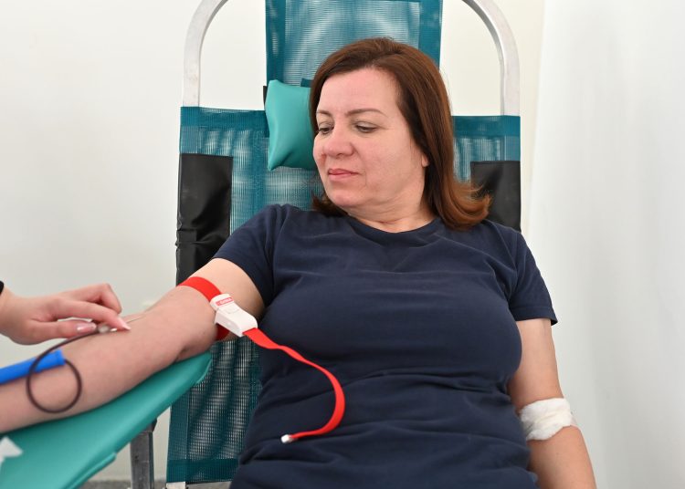 Široki Brijeg: Djelatnici Emerusa i TT Kabela darovali 20 doza krvi
