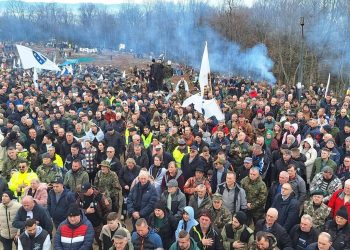 (VIDEO) Zastrašujuće: Uzvici „Tekbir“ i „Allahu ekber“ uz pucnjavu ponovno podijelili javnost oko Armije BiH