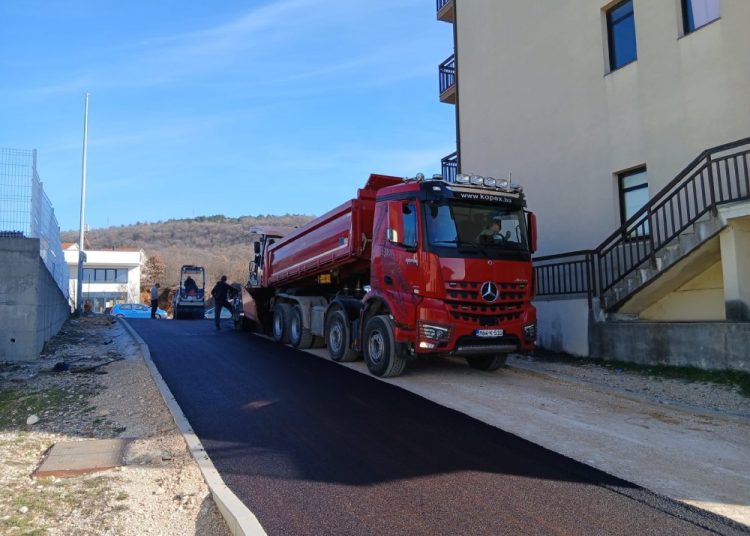 Široki Brijeg: Asfaltirana cesta ispod zaobilazne ceste, projekt vrijedan 170.000 KM