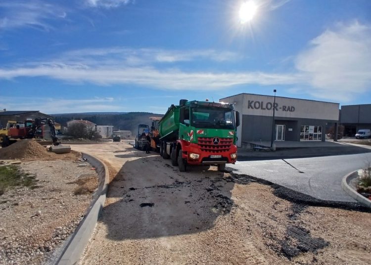 Široki Brijeg: Asfaltirana cesta ispod zaobilazne ceste, projekt vrijedan 170.000 KM