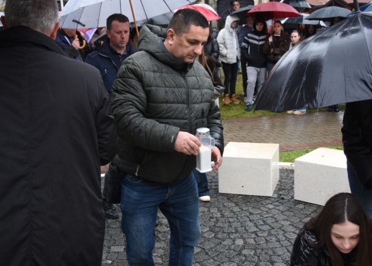 Čitluk odao počast jedanaestorici poginulih učenika