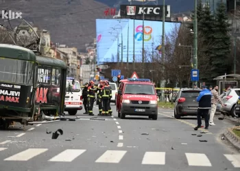 Djevojka ozlijeđena u tramvajskoj nezgodi u Sarajevu premještena na odjel poluintenzivne njege