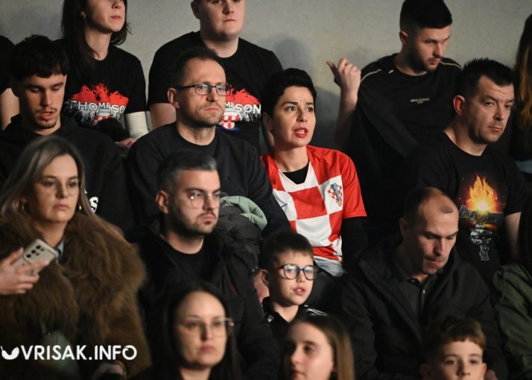 (VIDEO) Thompson odradio prvi koncert u Širokom Brijegu pred prepunom Pecarom