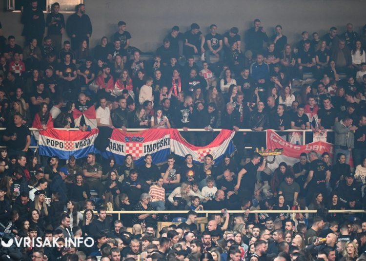 (VIDEO) Thompson odradio prvi koncert u Širokom Brijegu pred prepunom Pecarom