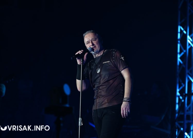 (VIDEO) Thompson odradio prvi koncert u Širokom Brijegu pred prepunom Pecarom