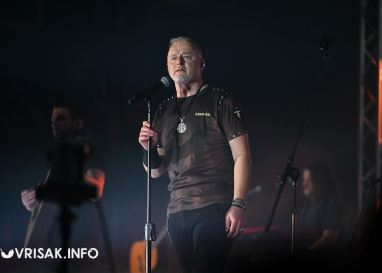 (VIDEO) Thompson odradio prvi koncert u Širokom Brijegu pred prepunom Pecarom