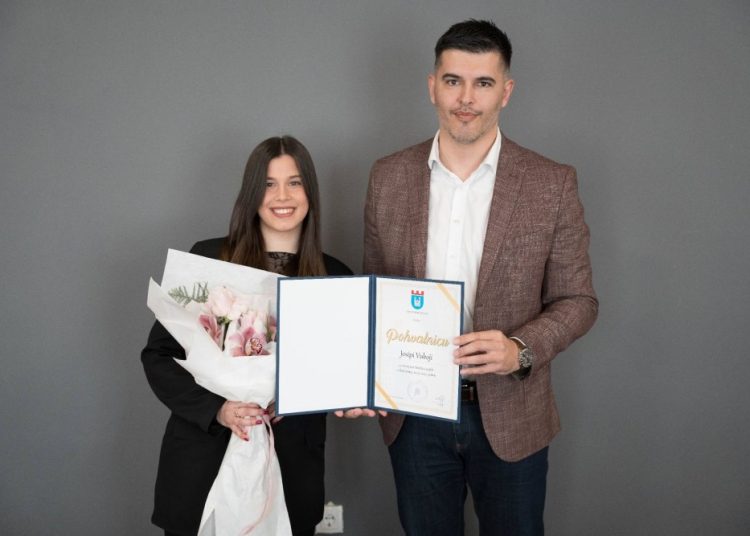 Gradonačelnik Pavković upriličio svečani prijem i nagradio najuspješnije širokobriješke studente
