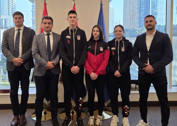 Članovi Karate kluba Široki Brijeg posjetili Konzulat RH u Dubaiju