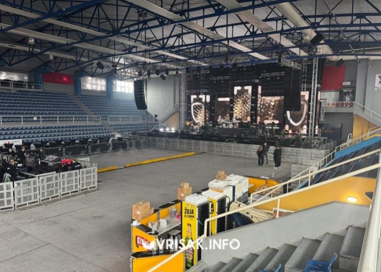 (VIDEO) Sve je spremno: Evo kako će izgledati Pecara za večerašnji koncert Thompsona