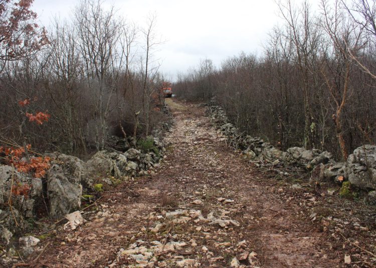 Gradi se cesta koja će skratiti put od Ljubuškog do Širokog Brijega i do 16 km