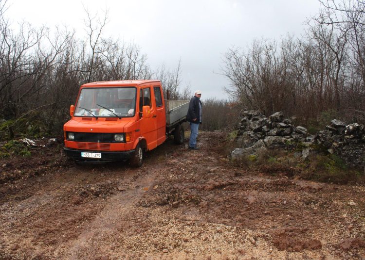 Gradi se cesta koja će skratiti put od Ljubuškog do Širokog Brijega i do 16 km