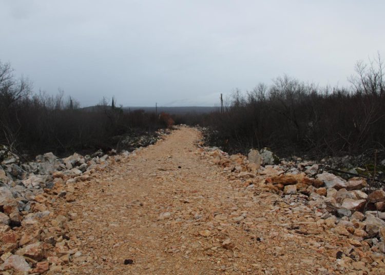 Gradi se cesta koja će skratiti put od Ljubuškog do Širokog Brijega i do 16 km