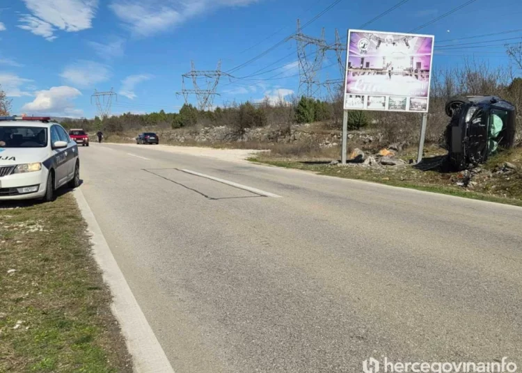 Automobil se prevrnuo na cesti Mostar – Čitluk u mjestu Kruševo