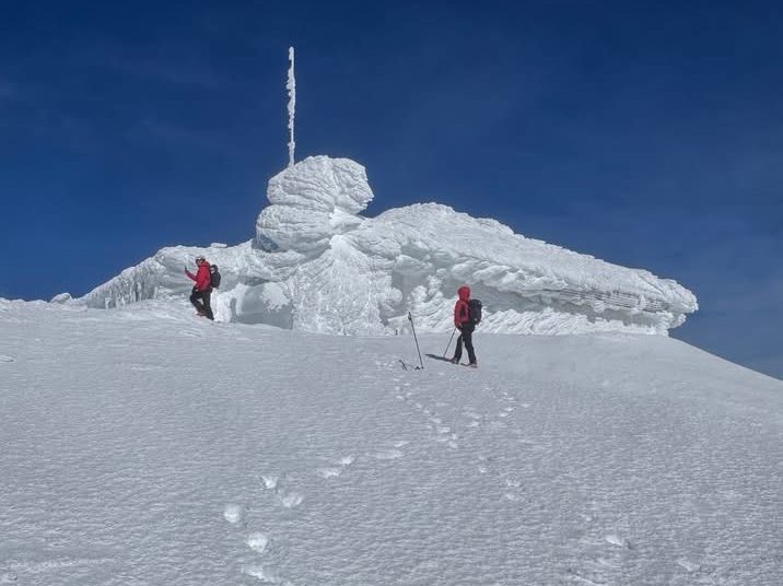 Pogledajte vrh Čvrsnice koji je tri metra pod snijegom: Meteorološka stanica izvan funkcije
