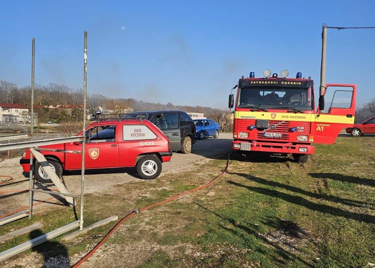 Izbio požar na Kočerinu: Intervenirali DVD Kočerin i PVP Široki Brijeg