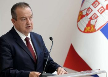 Ivica Dačić u teškom zdravstvenom stanju zbog upale pluća