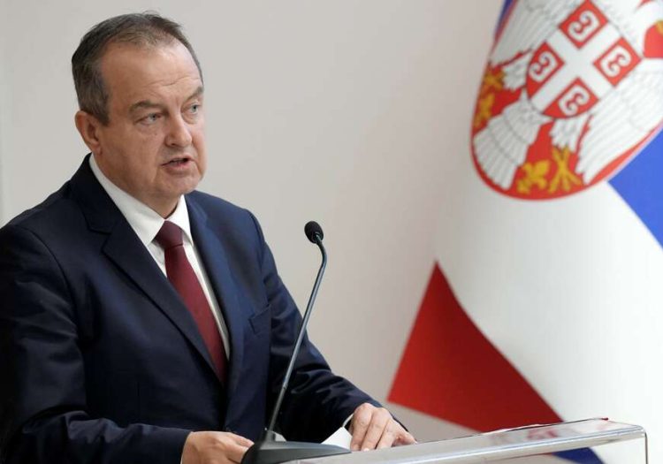 Ivica Dačić u teškom zdravstvenom stanju zbog upale pluća