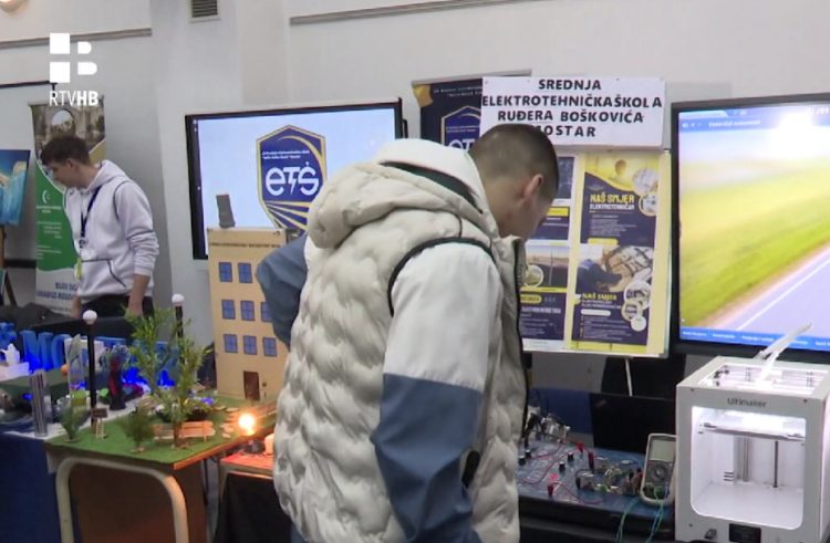 Održan Sajam srednjih škola u Mostaru nakon višegodišnje pauze