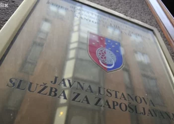 Policija pretresa Službu za zapošljavanje KS zbog sumnje na korupciju