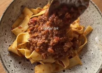 Poznata blogerica otkrila tajnu savršenog bolonjeza: Jedan sastojak čini razliku!