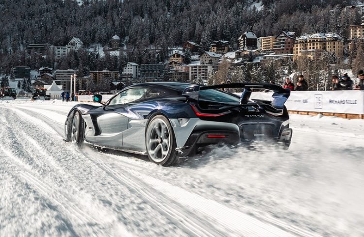 Rimac Automobili isporučili prvu Neveru R Founder’s Edition