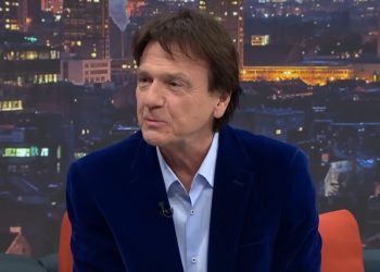 Bačena bomba na kuću Zdravka Čolića!