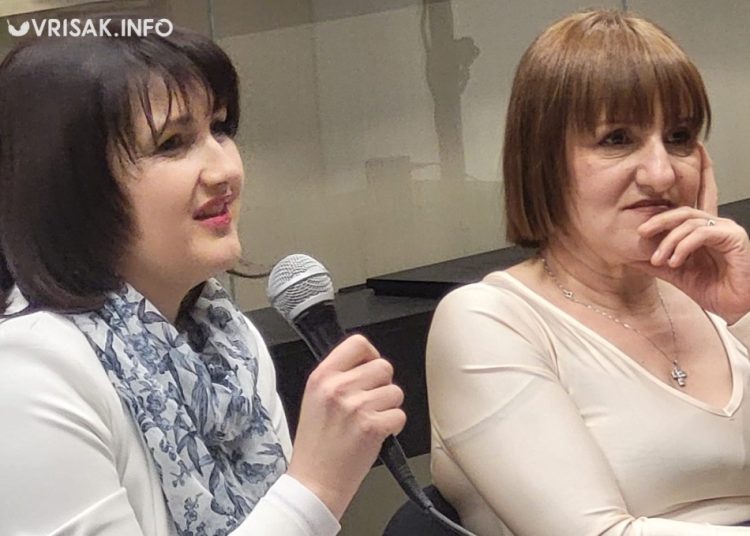 Širokobriješka publika oduševljeno dočekala nove knjige Mirjane Barać
