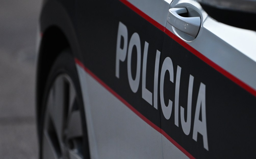 Ubojstvo u Mostaru: U naselju Zalik pronađeno beživotno tijelo muškarca Ubojstvo u Mostaru: U naselju Zalik pronađeno beživotno tijelo muškarca