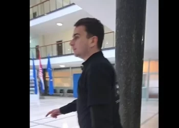 Zagreb: Upao u Gradsko poglavarstvo i pustio na zvučnik pjesmu Čavoglave