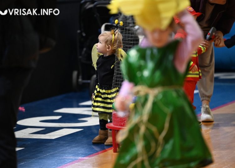 Široki Brijeg pretvoren u carstvo mašte: Pokladni dan oduševio mališane