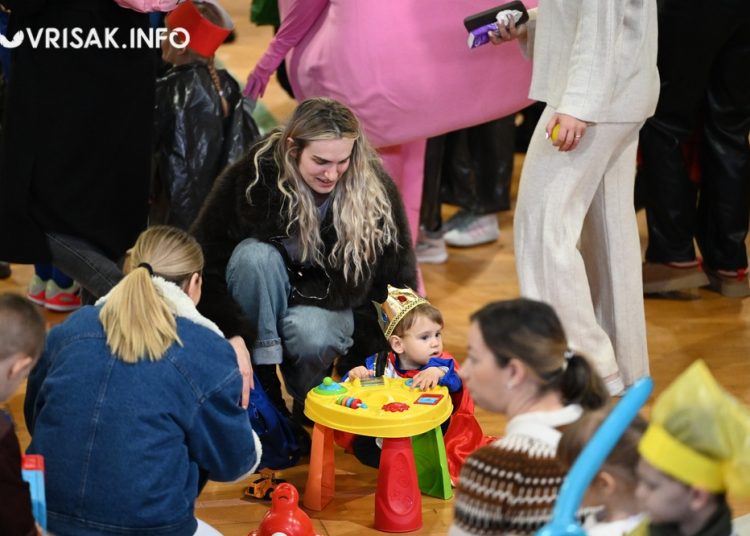 Široki Brijeg pretvoren u carstvo mašte: Pokladni dan oduševio mališane