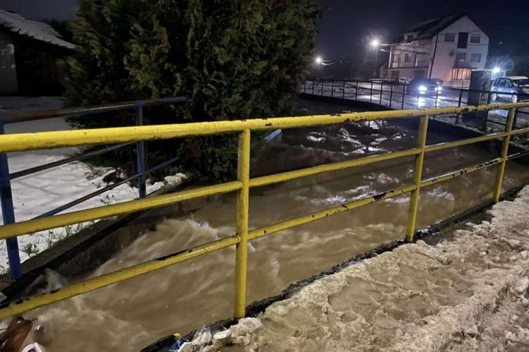U ovom bh. gradu zaplavljeno je oko 400 kuća i stambenih objekata