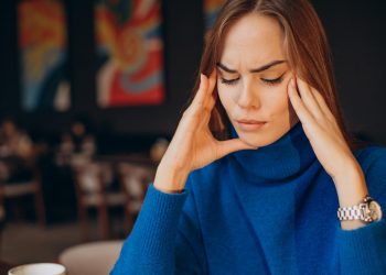 Bol koja budi iz sna: Život s Cluster glavoboljom