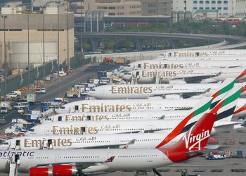 Letovi iz Dubaija djelomično se vraćaju nakon eksplozija iznad zračne luke