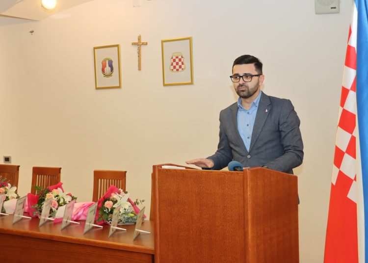 Svečano uručena godišnja priznanja najboljim športašima u Posušju