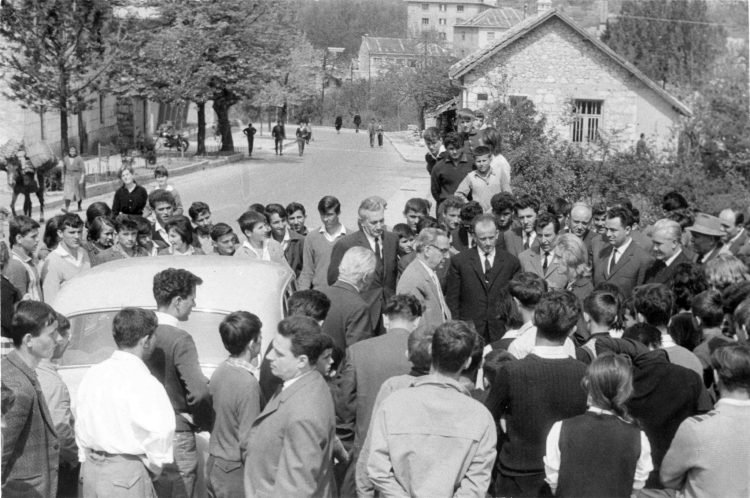 Susret Širokobriježana s nobelovcem Ivom Andrićem 1963. godine