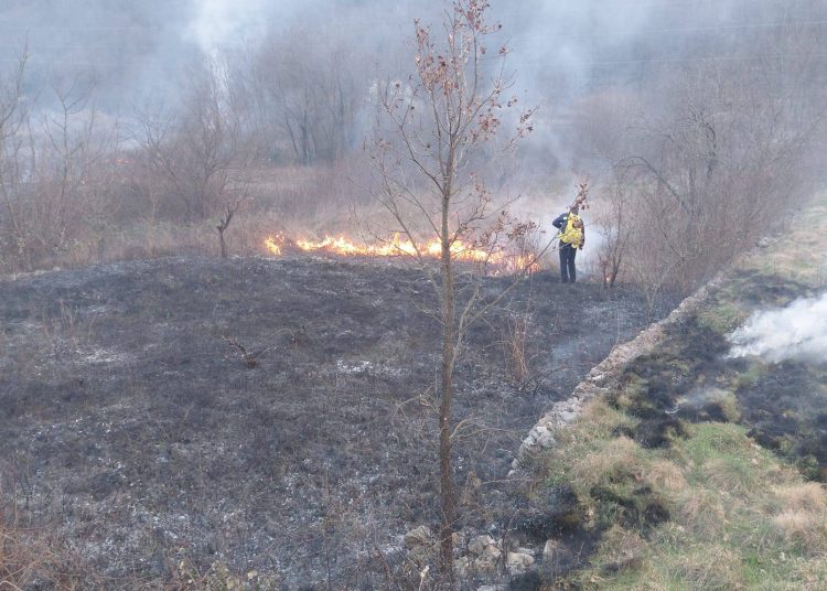 Široki Brijeg: Ugašeni veliki požari na Privalju i Podvraniću