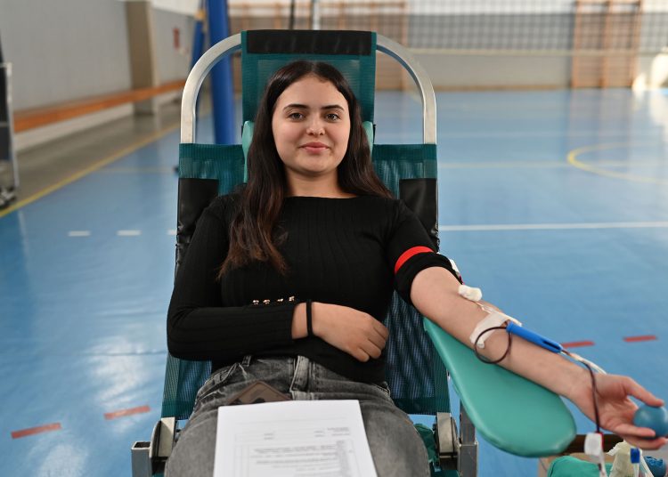 Široki Brijeg: Učenici i djelatnici Gimnazije fra Dominika Mandića darivali 33 doze krvi