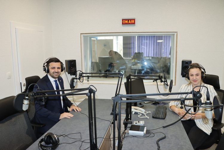 Program Radio Posušja emitira se iz novoobnovljenog studija