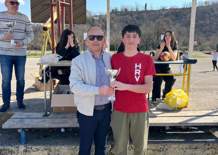 Široki Brijeg: Održano gradsko natjecanje u rukometu i košarci