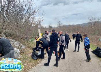 (VIDEO) Široki Brijeg: Velika zajednička akcija čišćenja mještana Uzarića i Briga za Križni put