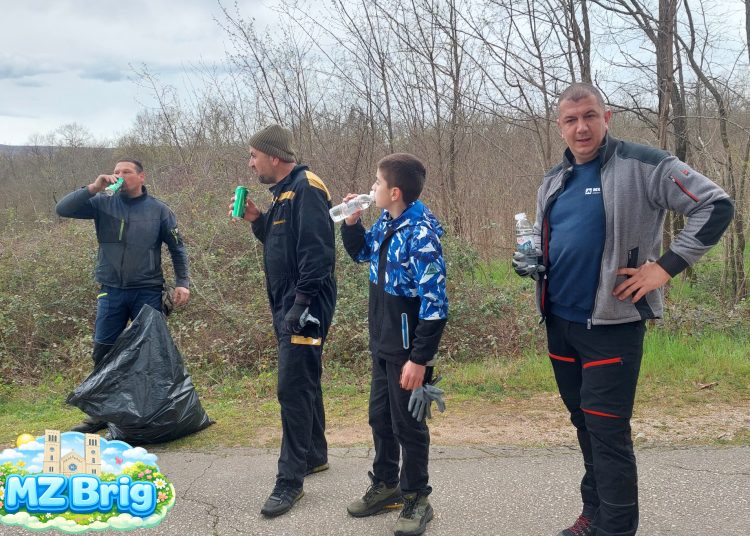 (VIDEO) Široki Brijeg: Velika zajednička akcija čišćenja mještana Uzarića i Briga za Križni put