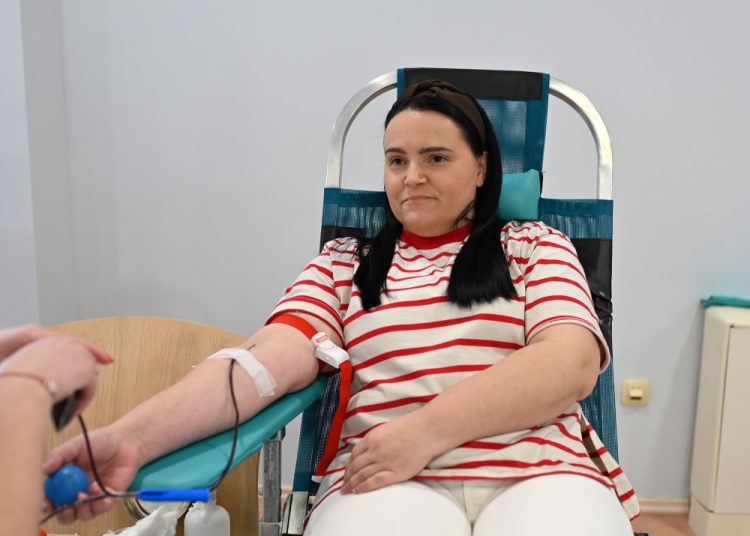 Djelatnici Violete darovali 62 doze krvi