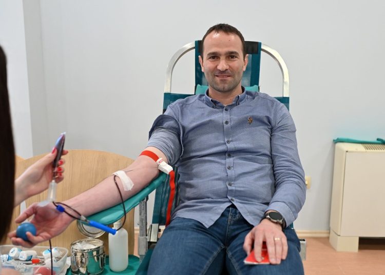 Djelatnici Violete darovali 62 doze krvi