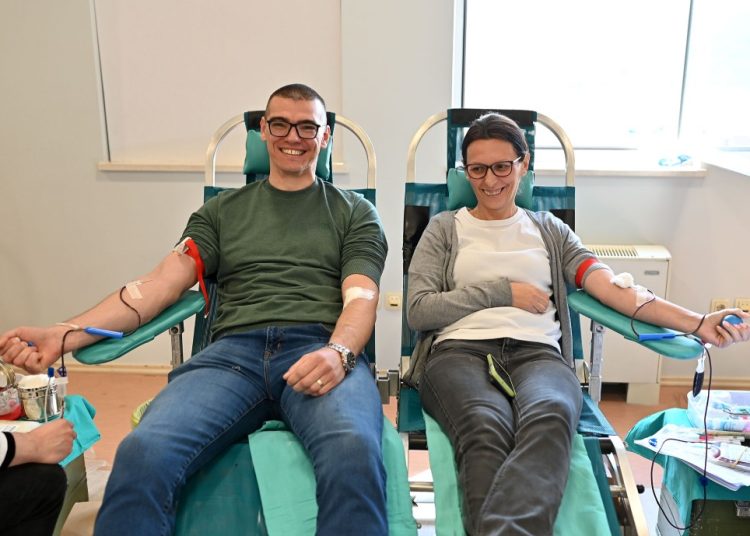 Djelatnici Violete darovali 62 doze krvi