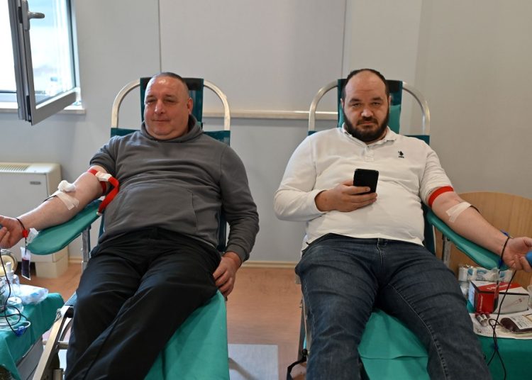 Djelatnici Violete darovali 62 doze krvi