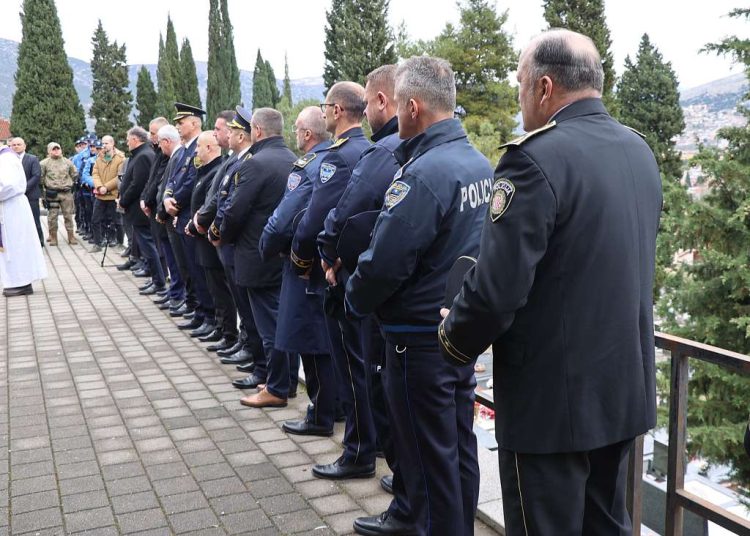 U Mostaru odana počast Jozi Leutaru