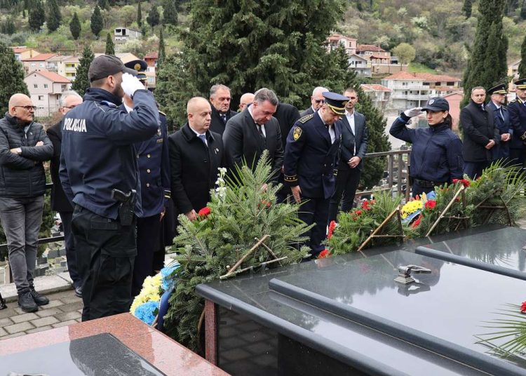 U Mostaru odana počast Jozi Leutaru