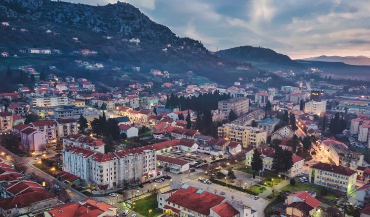 Grad Ljubuški objavio lokacije 11 parking mjesta za osobe s invaliditetom
